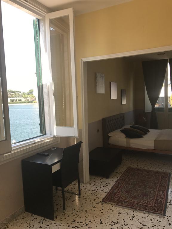 B&B Le Colonne Brindisi Room photo